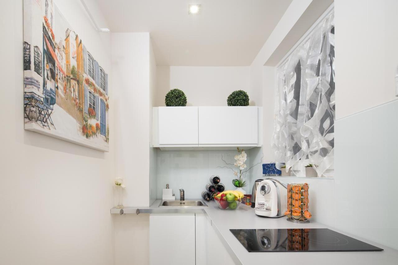 Danube Corso Boutique Apartment Budapest Exteriör bild